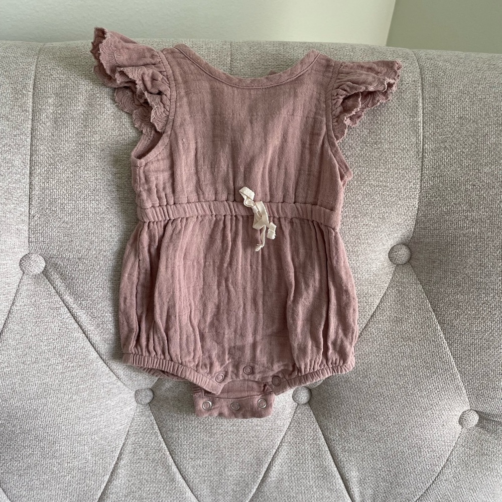 City Mouse 100% Organic Cotton Muslin Romper
